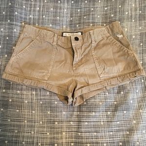 Women's Size 4 Abercrombie & Fitch Low Rise Khaki Shorts